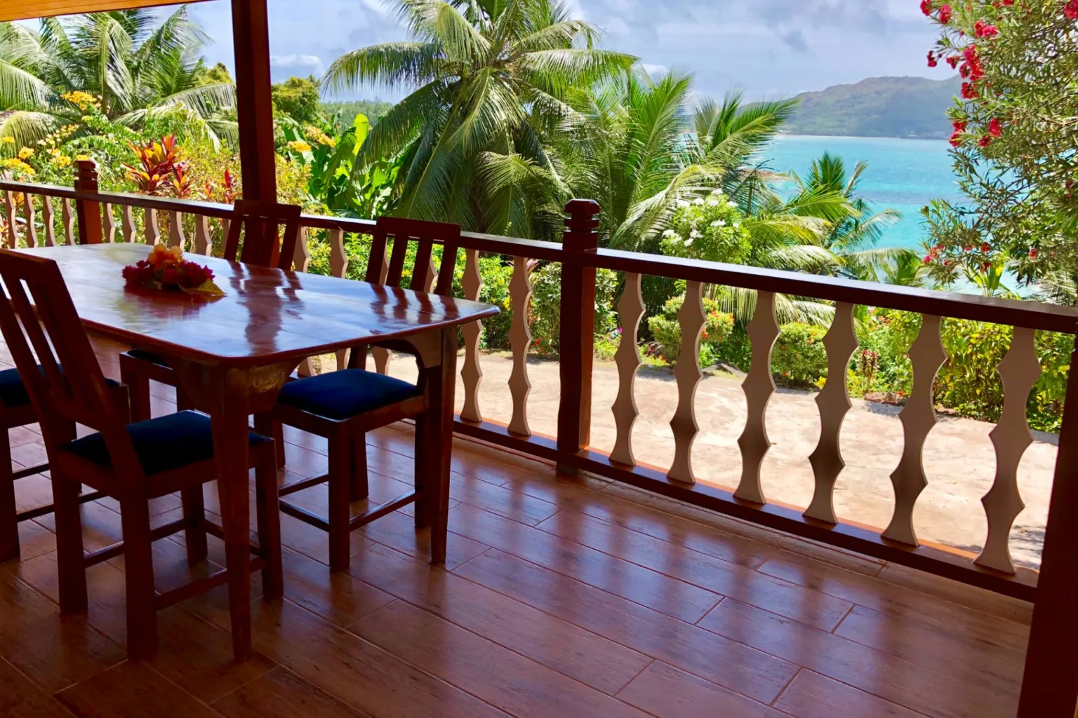 Villa 2 Balcony Sea View